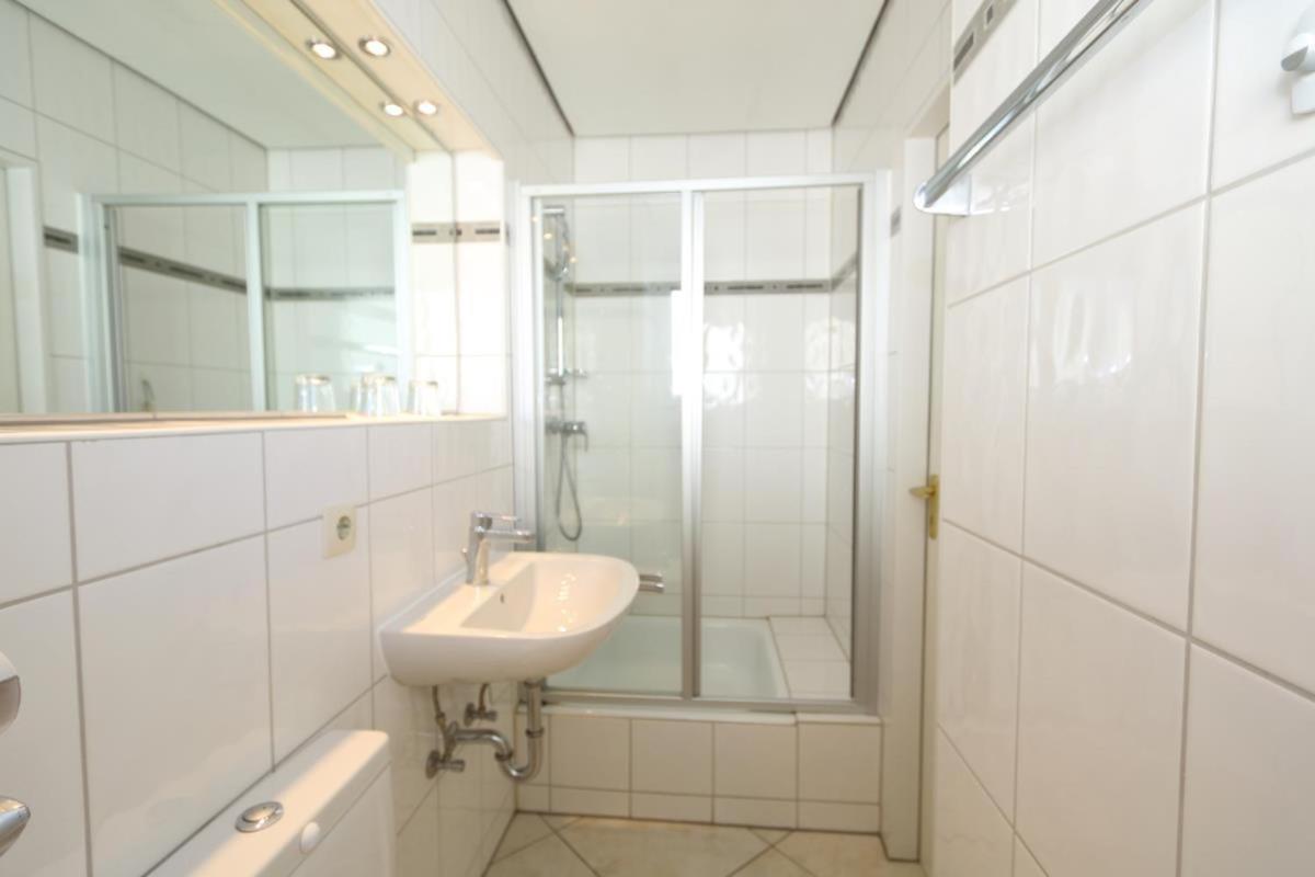 Schwalbe - Tripp Apartment Вестерланд Екстериор снимка